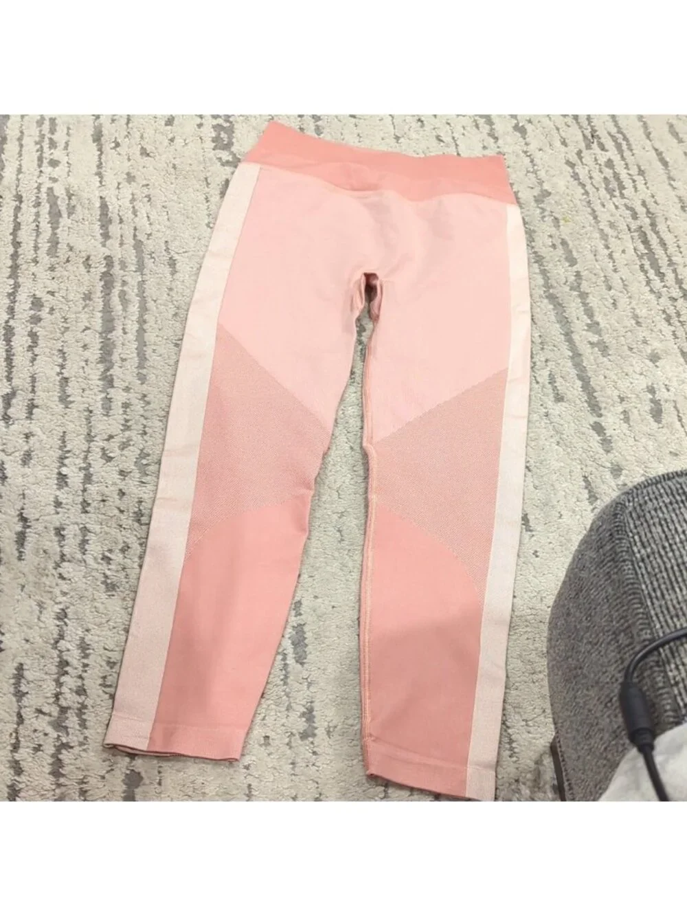 Lululemon Ebb to Train Tight *Abstract Copper Clay / Angel Wing